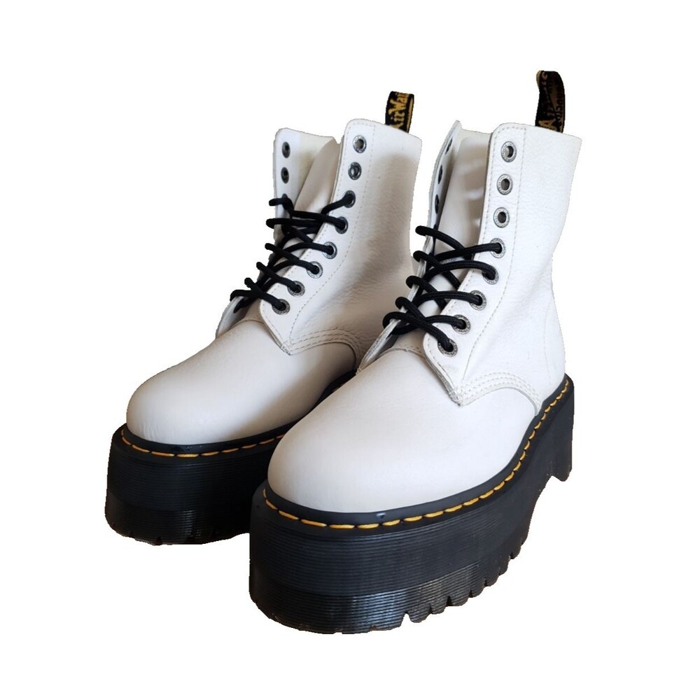 Dr Doc Martens 1460 Pascal Max Leather Platform Boots Women’s Size 9US/41EU/7UK